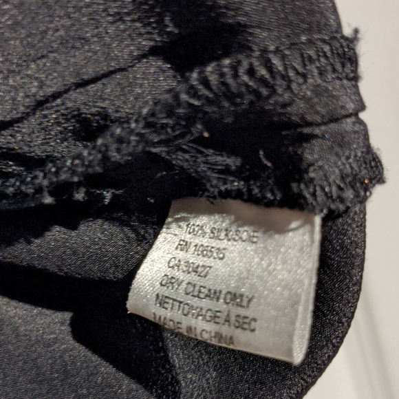 Black Silk Tank Top Size Small - Picture 5 of 7